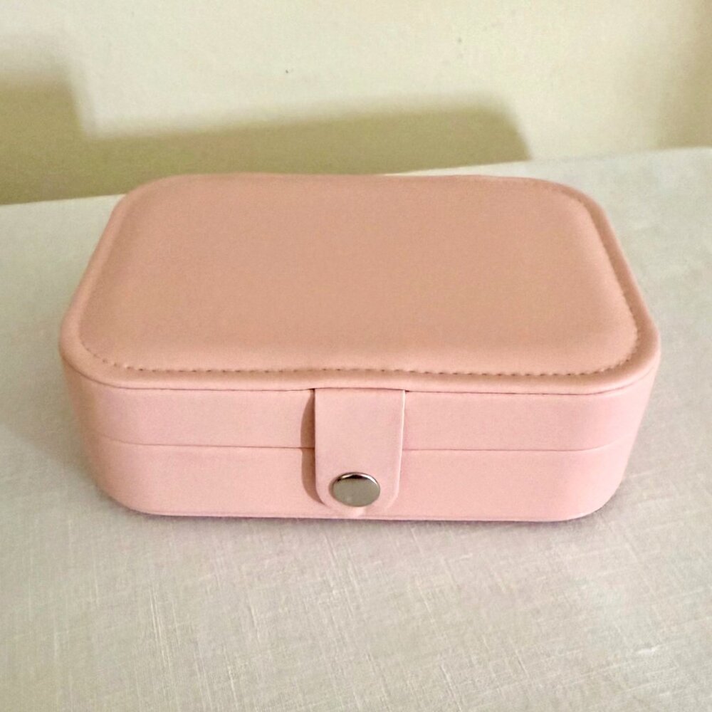 Pink Travel Jewelry Box Organizer for Rings Earrings Necklaces Multiple Compartm